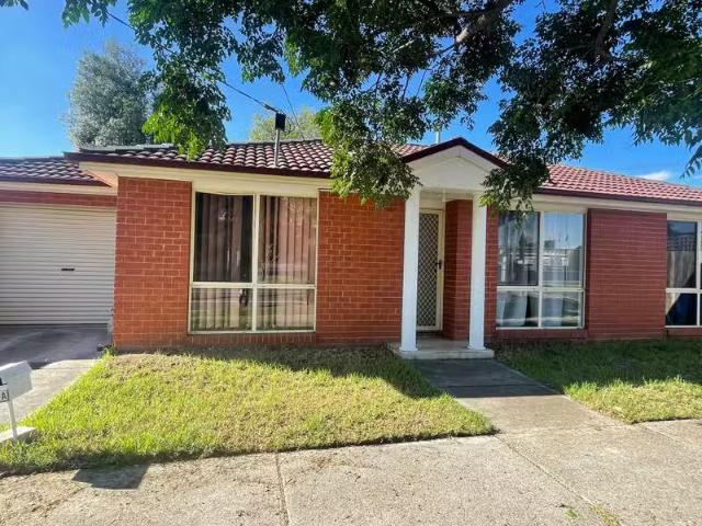 House for rent in Albion, Victoria