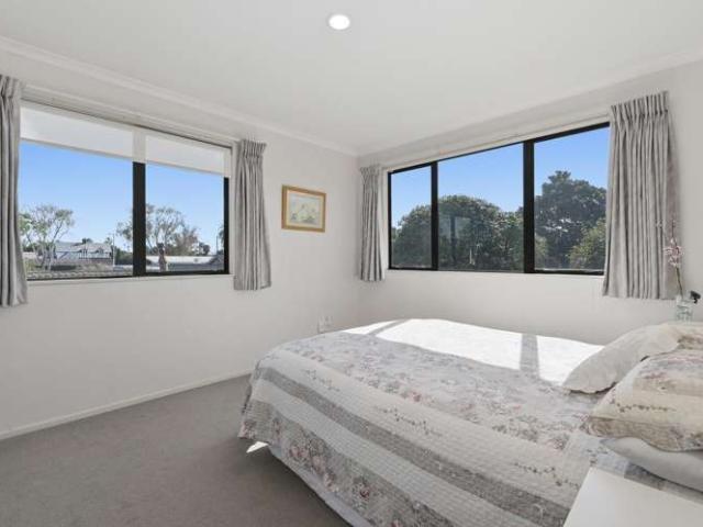 Townhouse for sale in Omokoroa, Bay Of Plenty