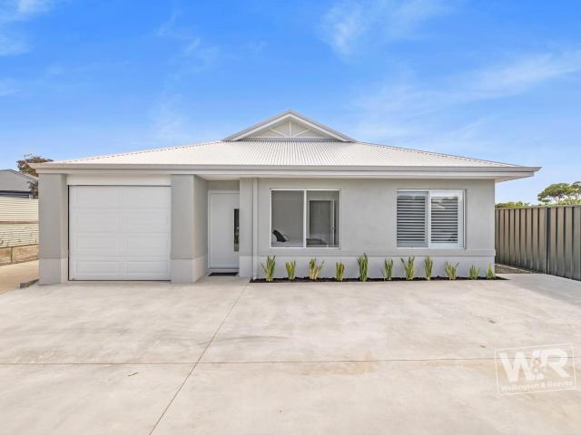 House for sale in Orana, Western Australia