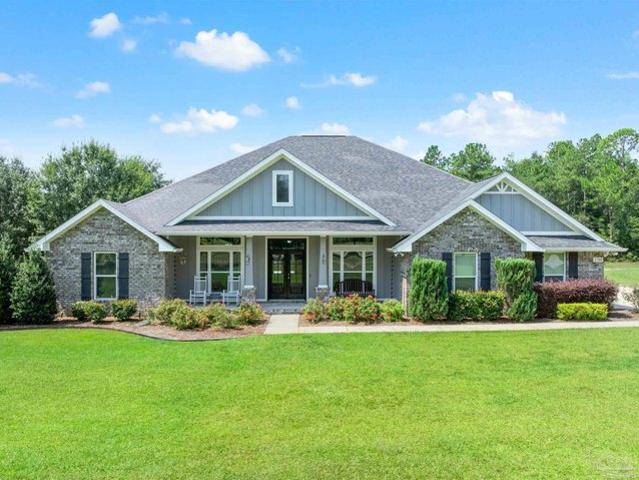 House for sale in Pace, Florida