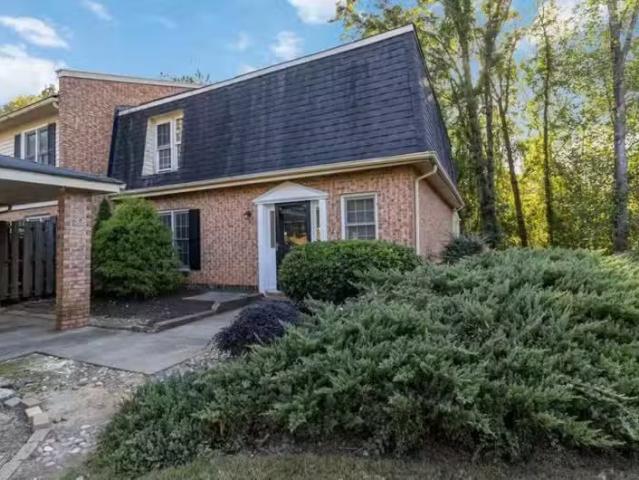 Condo for sale in Gainesville