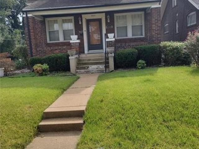 House for sale in Saint Louis