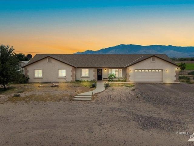House for sale in Amado, Arizona