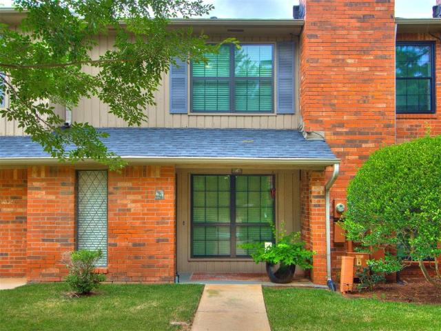 Townhouse for sale in Oklahoma City