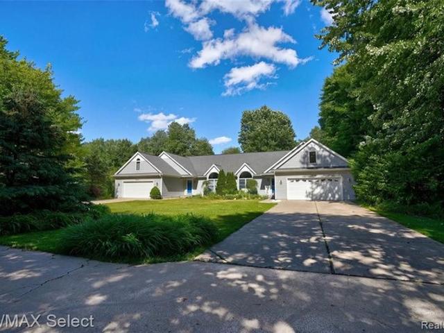 House for sale in Flushing, Michigan