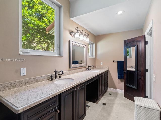 House for sale in Pinecrest, Florida