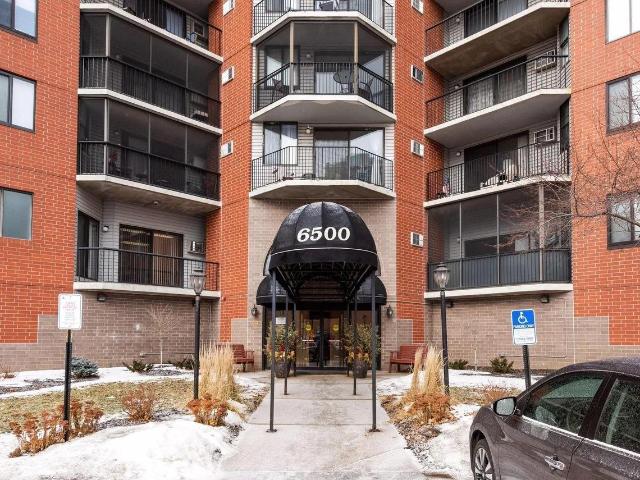 Condo for sale in Hennepin, Minnesota