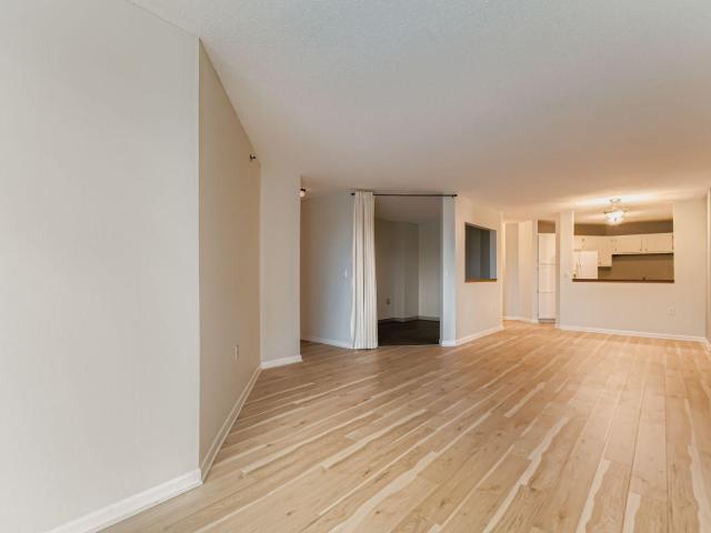 Condo for sale in Hennepin, Minnesota