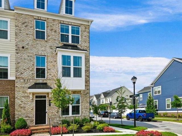 Townhouse for sale in Greenleigh at Crossroads, Middle River
