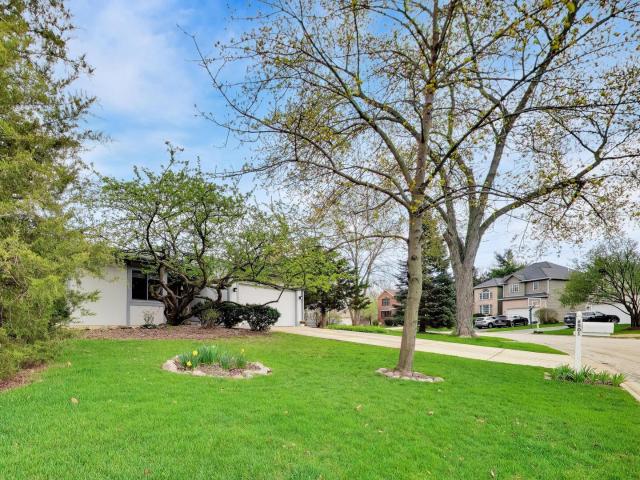 House for sale in Lisle, Illinois