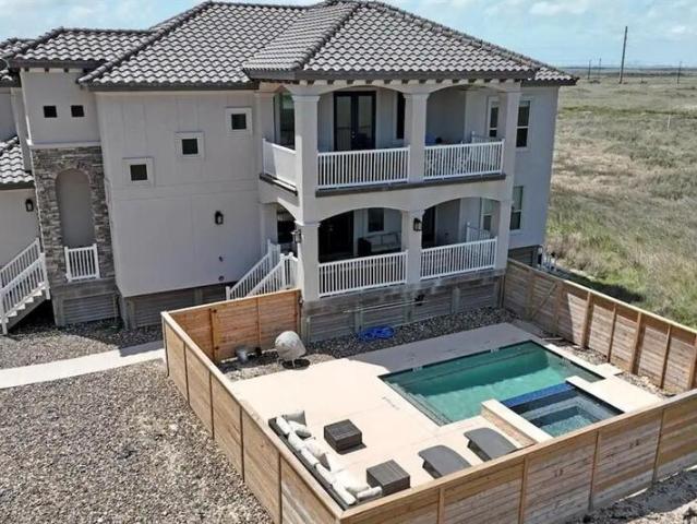 House for sale in Port Aransas