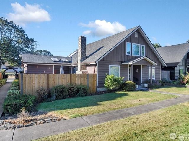 Townhouse for sale in Lakewood, Washington