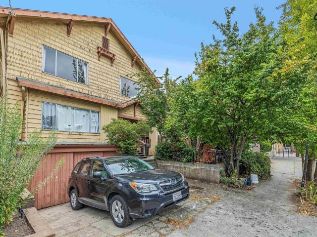 House for sale in North Oakland, Oakland