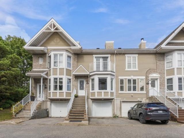 Condo for sale in Sainte-rose, Quebec