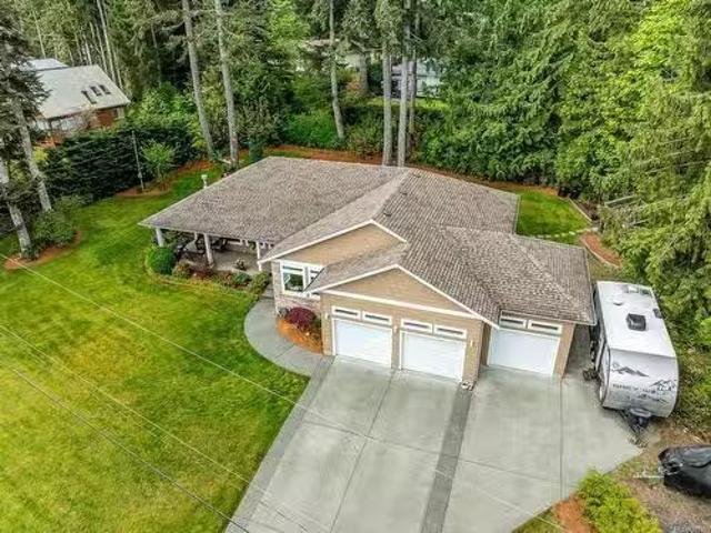 House for sale in Denman Island, British Columbia