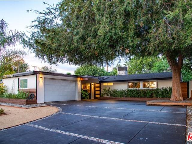 House for sale in Tarzana Neighborhood Council District, Canoga Park