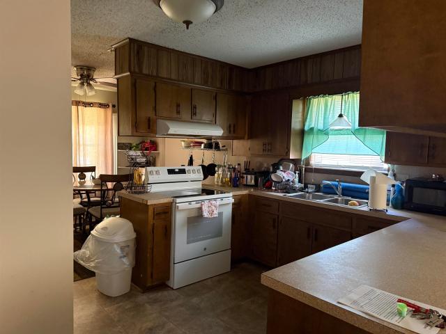 House for sale in Ark