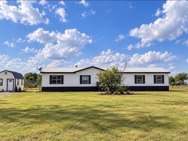 House for sale in Joshua, Johnson County