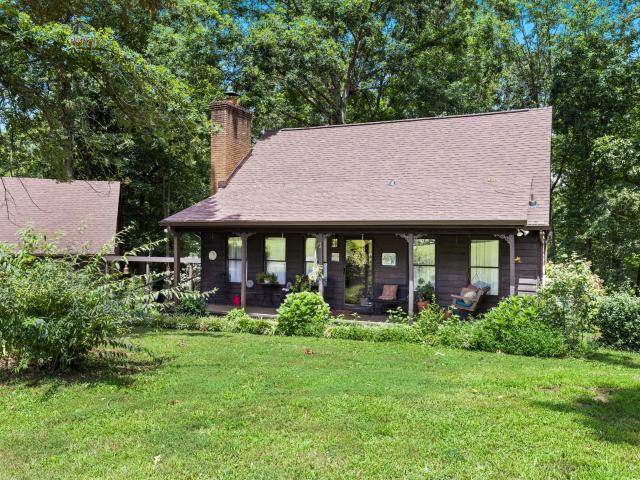 House for sale in Greenbrier