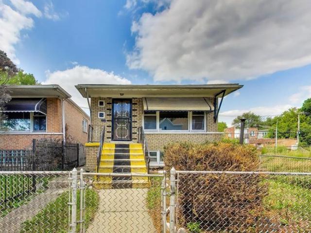 House for sale in Chicago Park, Illinois