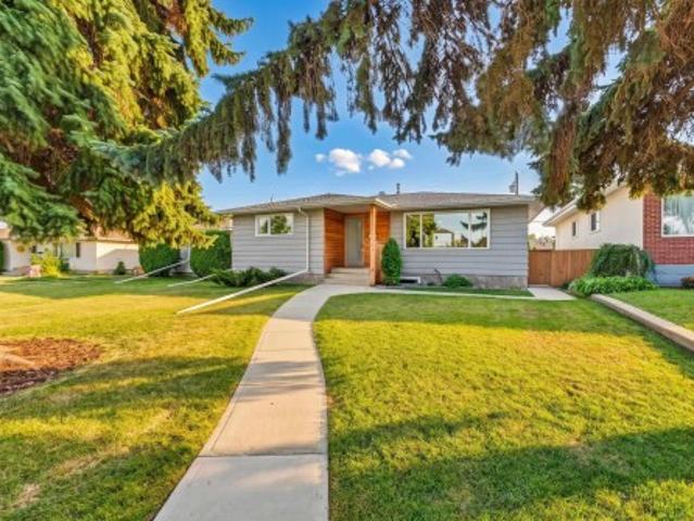 House for sale in Wedgewood, Alberta