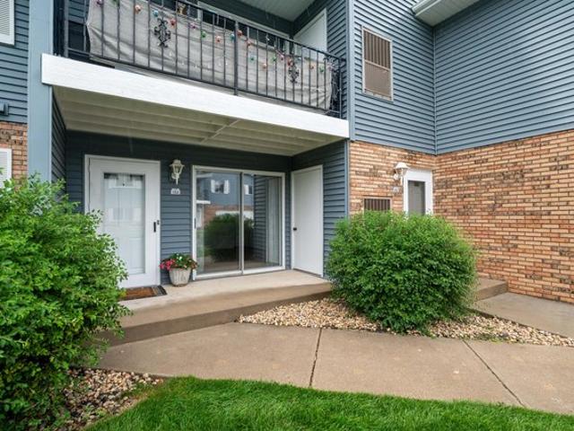 Condo for sale in Mount Pleasant, Wisconsin