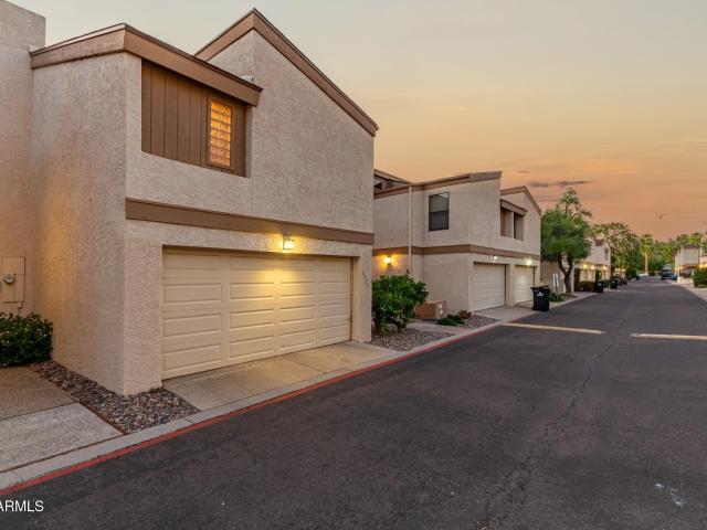 Townhouse for sale in Laveen, Arizona