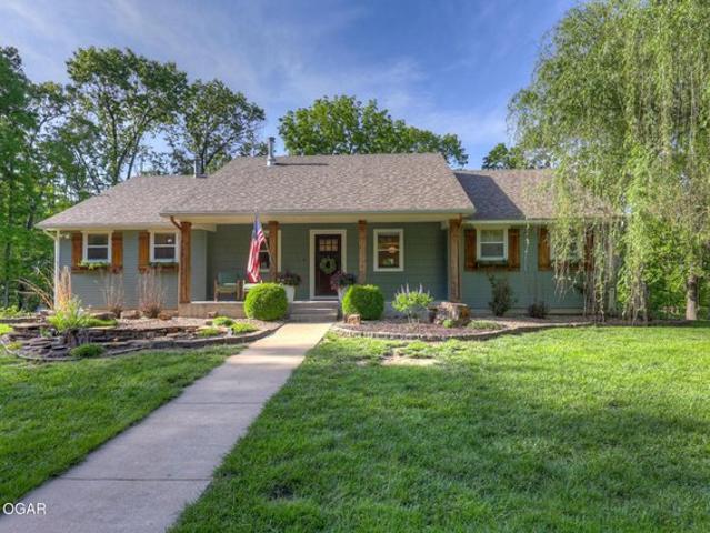 House for sale in Carthage, Missouri
