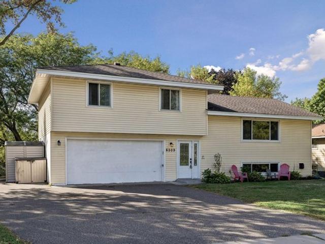 House for sale in Brooklyn Park, Hennepin County
