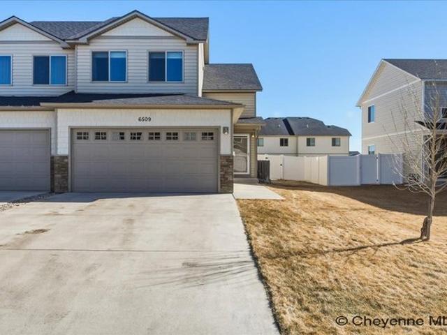 Townhouse for sale in Wyoming