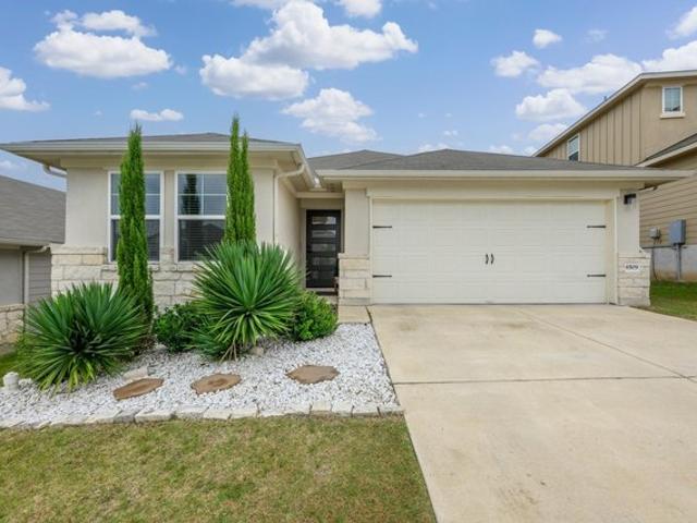 House for sale in Hays, Texas