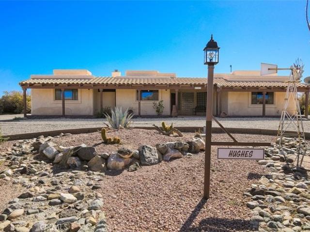 House for sale in Earp, California