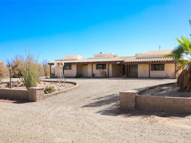 House for sale in Earp, California