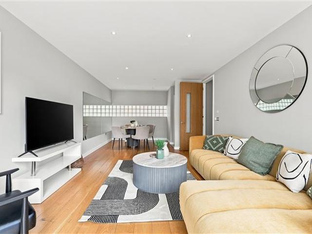 Apartment for sale in Bluebell, North Tipperary
