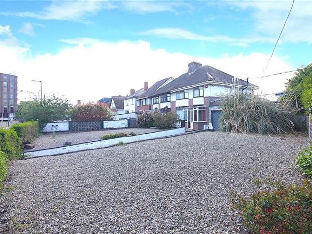 Detached House for sale in Bluebell, North Tipperary