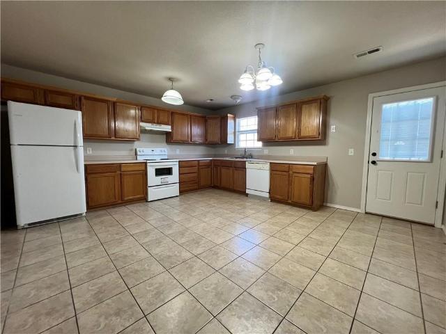 Property for rent in Ark
