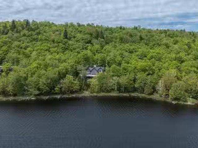 House for sale in Laurentides, Quebec