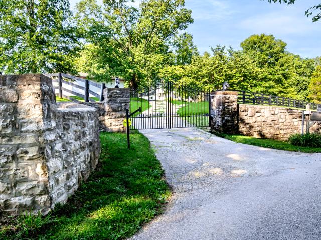 House for sale in Versailles, Kentucky