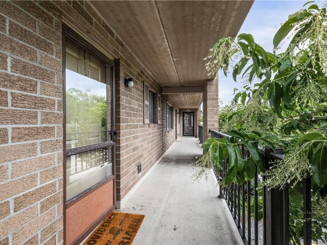 Condo for sale in West Warwick, Rhode Island