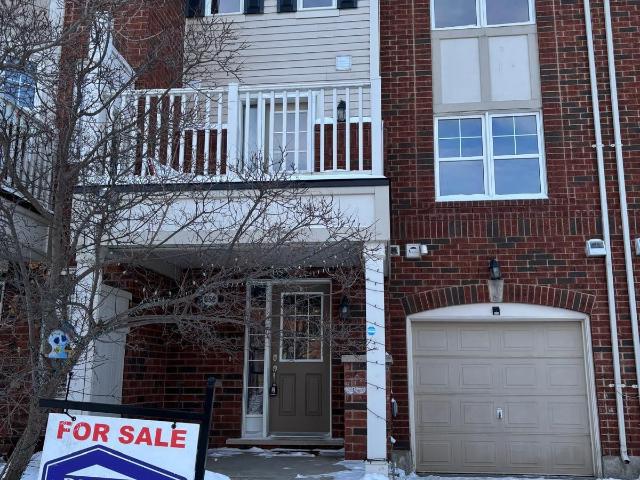 Townhouse for sale in Woburn, Ontario