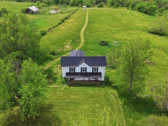 House for sale in Carlisle, Kentucky