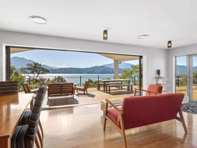 House for sale in Marlborough