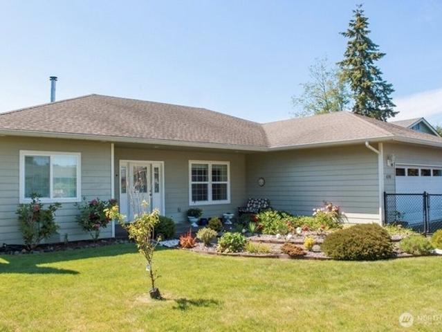 House for sale in Forks, Washington