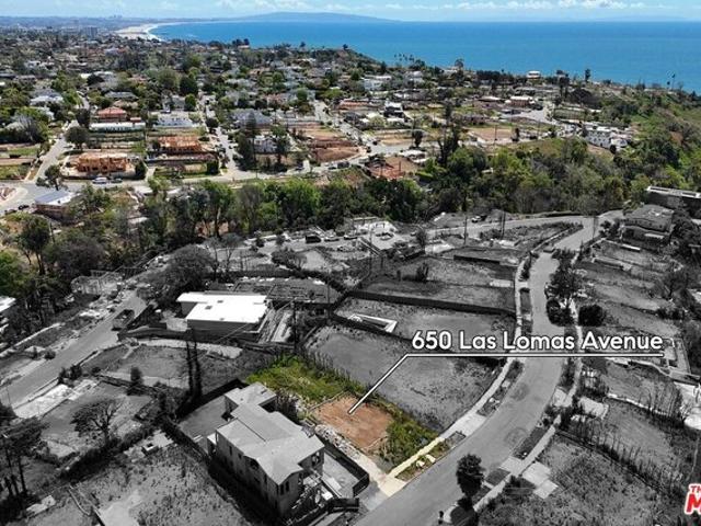 Land for sale in Canoga Park, California