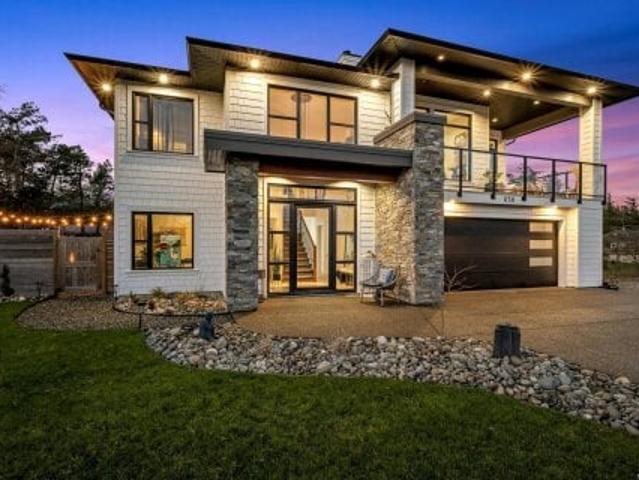Property for sale in Comox, British Columbia