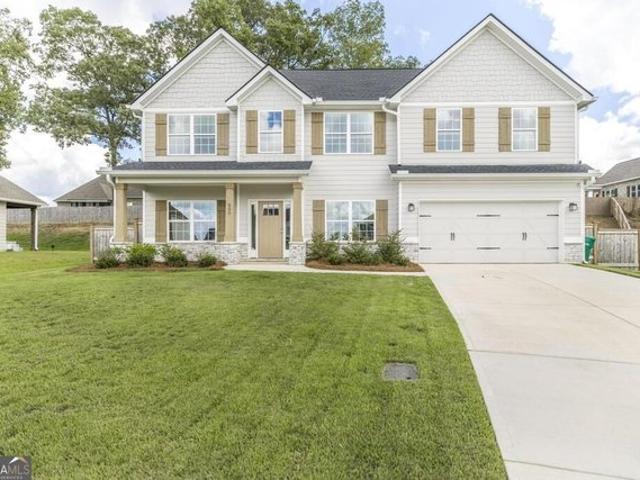 House for sale in Bonaire, Georgia