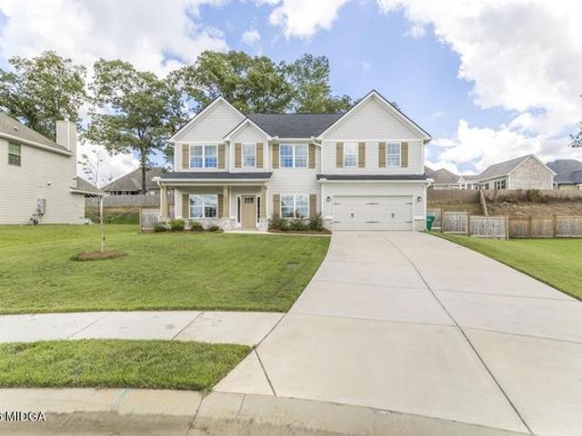 House for sale in Bonaire, Georgia