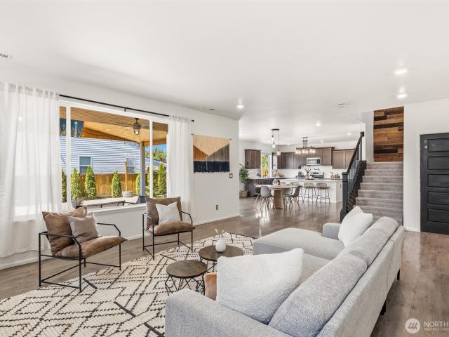 House for sale in Enumclaw, Washington