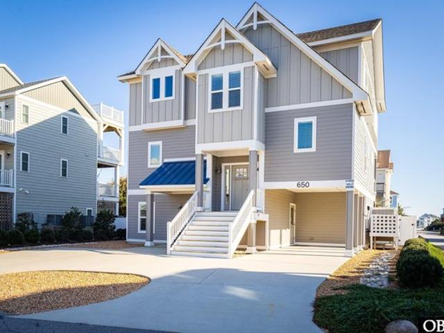 House for sale in Corolla, Currituck County