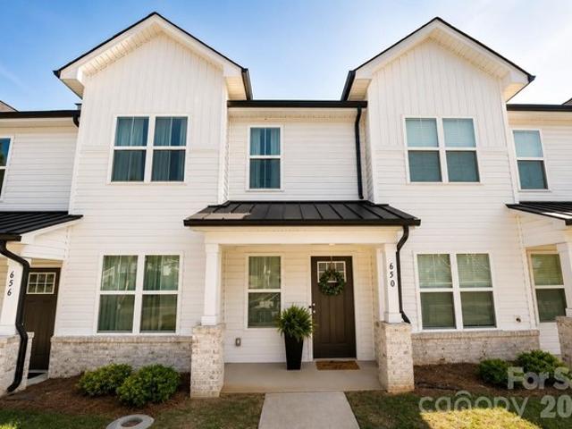 Townhouse for sale in Rowan, North Carolina